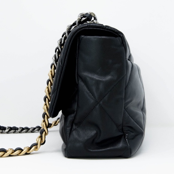 Chanel Large Lambskin 19 Flap Bag - Picture 3 of 16